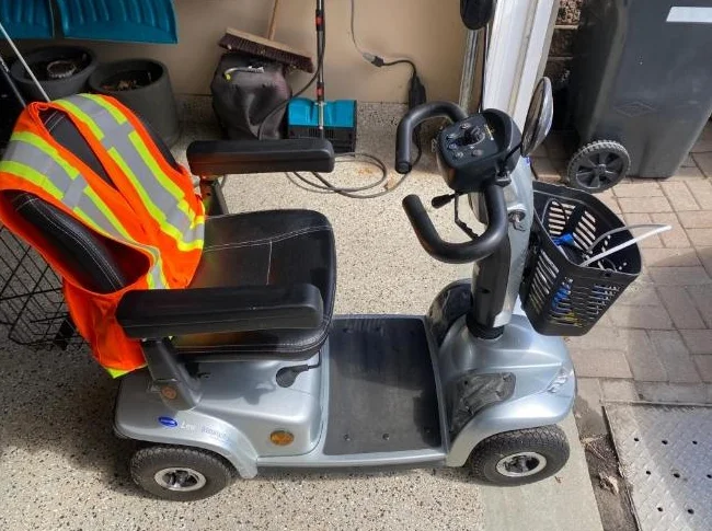 Quadriporteur, marque Invacare