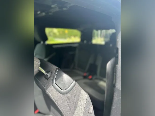 2021 Ford Bronco manual thumbnail 10