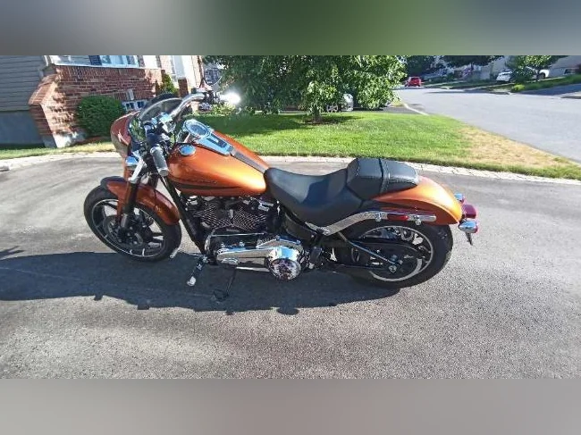Harley-Davidson Sport Glide 2019 / Valeur 45,000$ thumbnail 6