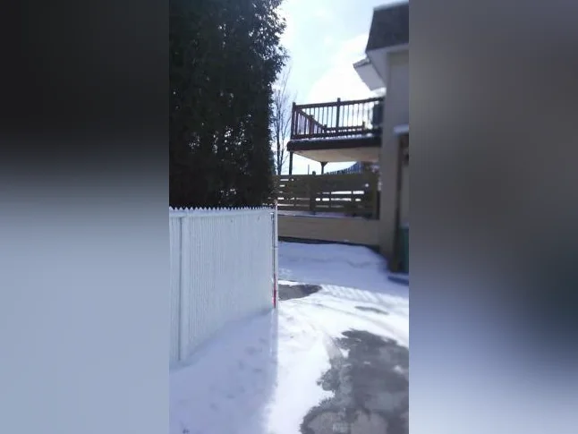 Grand 31/2 à  louer  non meublé lumineux haut  d'un  duplex cartier St Anne  Chicoutimi Nord  Saguenay disponible dès  août 2026 thumbnail 10