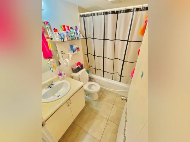 2 bedroom 1 bathroom thumbnail 3