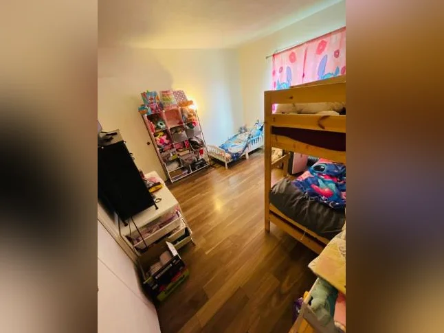 2 bedroom 1 bathroom thumbnail 5