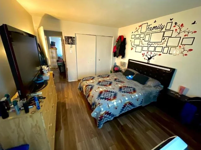 2 bedroom 1 bathroom thumbnail 2
