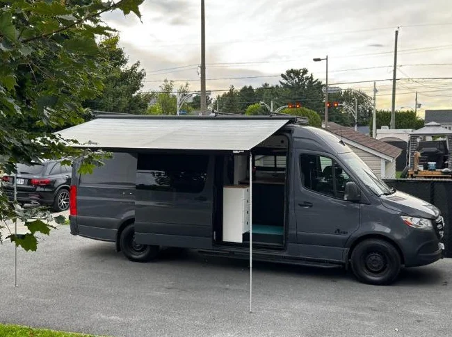 Vanlife - Sprinter 2500 170 RWD thumbnail 2