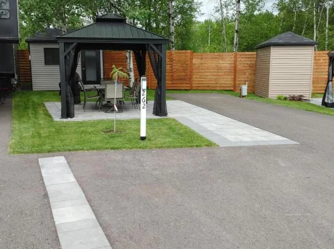 TERRAIN A VENDRE CAMPING PARC BROMONT thumbnail 2