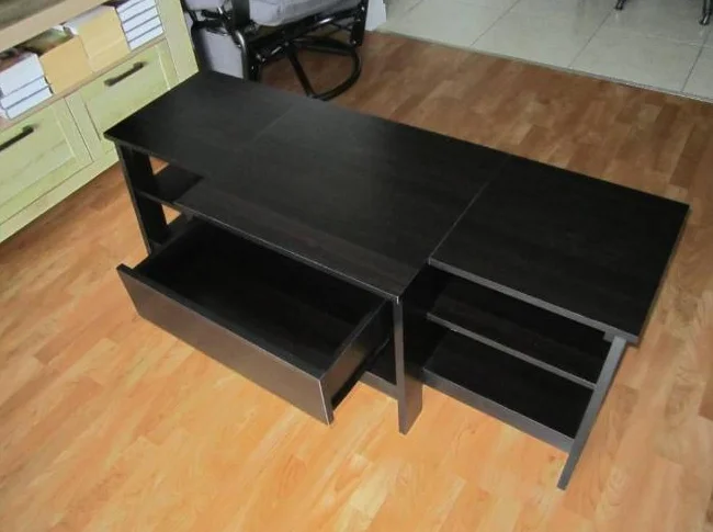 Meuble pour TV et système de son thumbnail 3