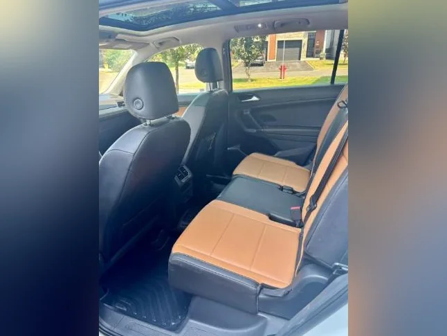 2018 Volkswagen Tiguan Comfortline 4MOTION | 7 places | Toit panoramique | 133 000 km thumbnail 8