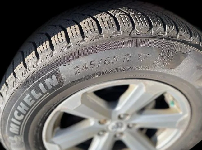 Toyota Highliner thumbnail 2