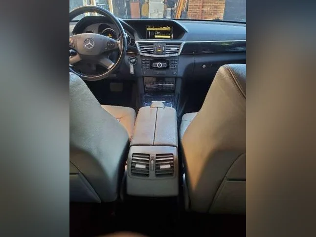 Mercedes e350 familiale wagon thumbnail 4