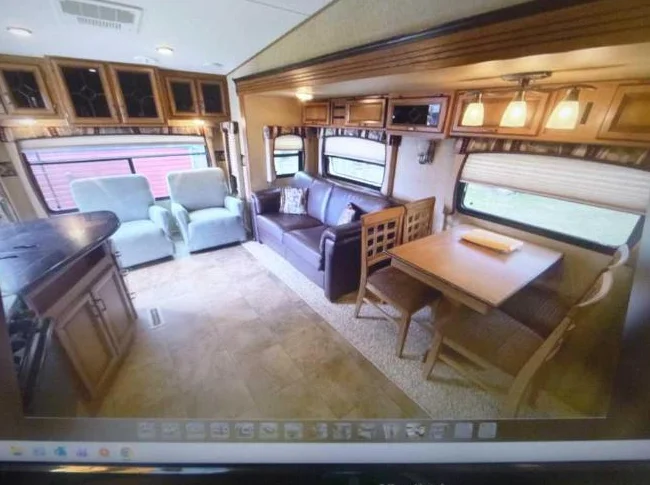 Fifth Weel cruiser 27 RL 2012 thumbnail 8