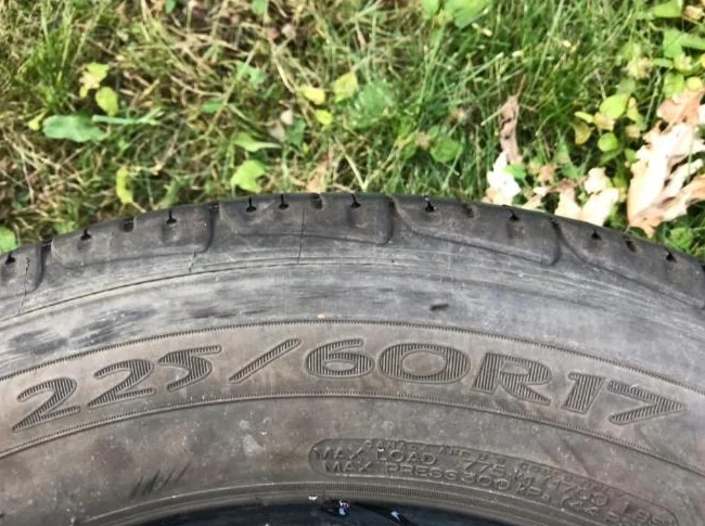4x Pneus D’été Michelin Premier A/S 225/60R17 All-Season thumbnail 2