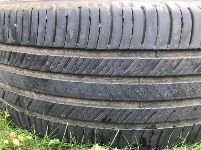 4x Pneus D’été Michelin Premier A/S 225/60R17 All-Season thumbnail 9