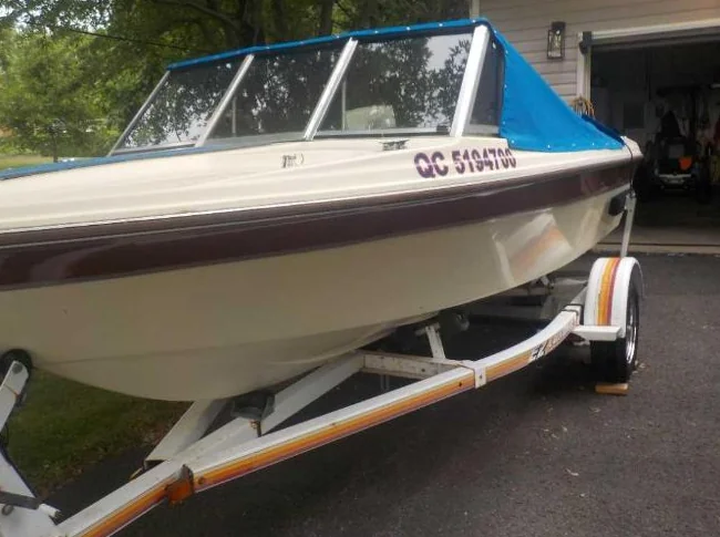 SUNRAY 16 PIEDS 1983 EN À 3500$ - Contact Pierre par téléphone seulement:514-629-7972.