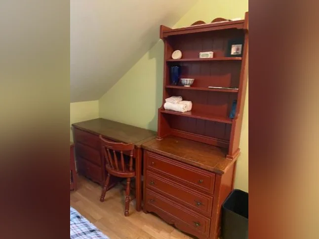 Chambre à louer dans maison à partager thumbnail 6