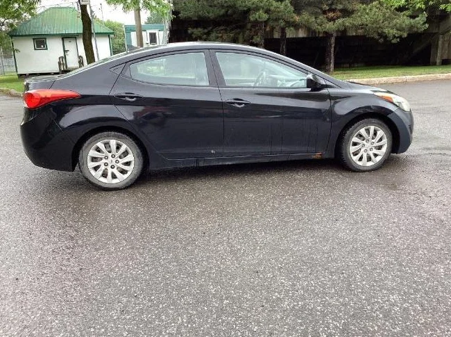 2013 Hyundai Elantra thumbnail 6