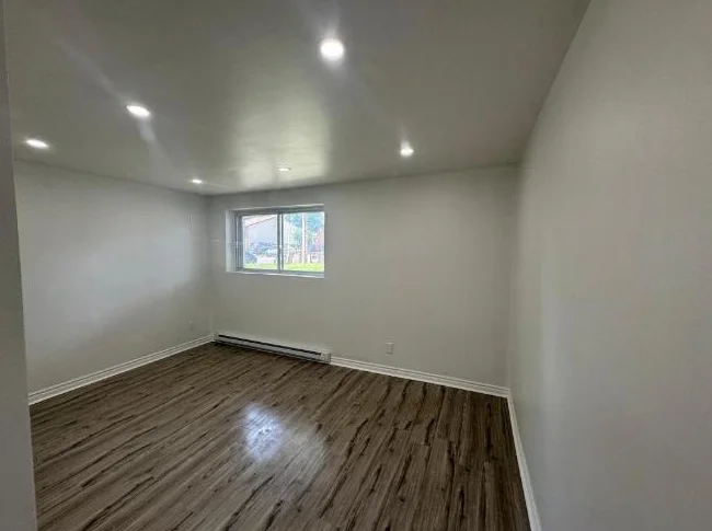 3 Bedroom thumbnail 4