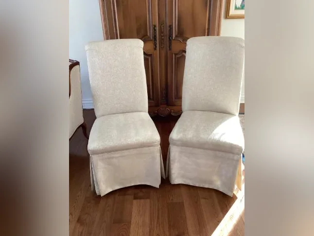 Chaises de salle à manger
