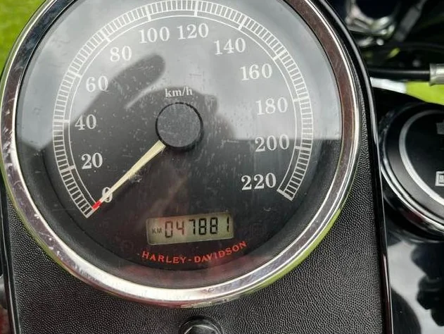 Moto Harley-Davidson thumbnail 3