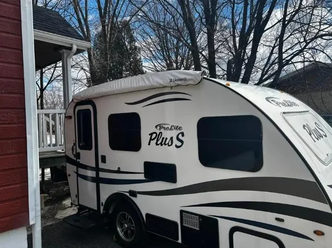 Roulotte Prolite Plus S 2019 (achetée neuve en 2020) à vendre thumbnail 9