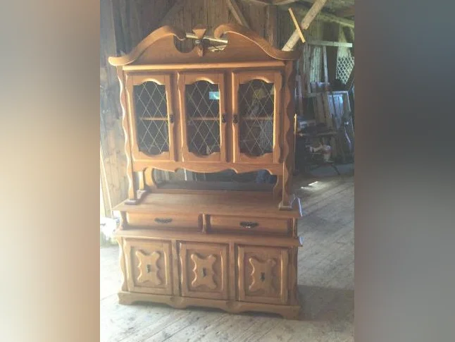 Buffet en bois franc