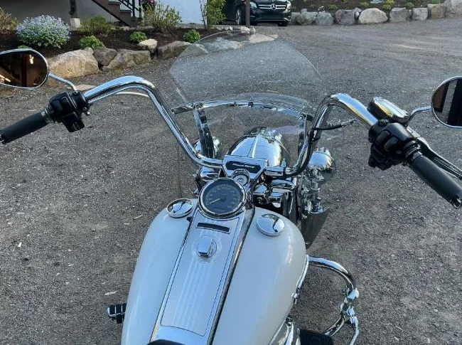Moto Harley Davidson thumbnail 5