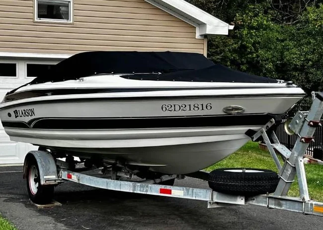 Larson 180 SEI – 2006 – 15 000 $ CAD – Remorque incluse thumbnail 2