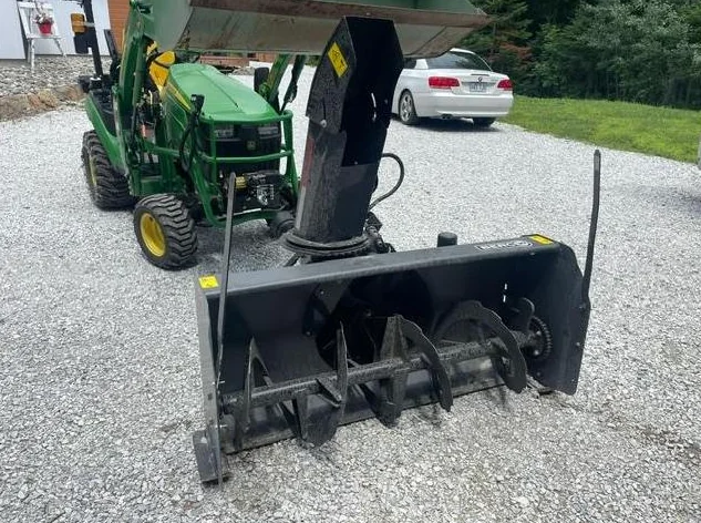 Tracteur John Deere 1025R thumbnail 2