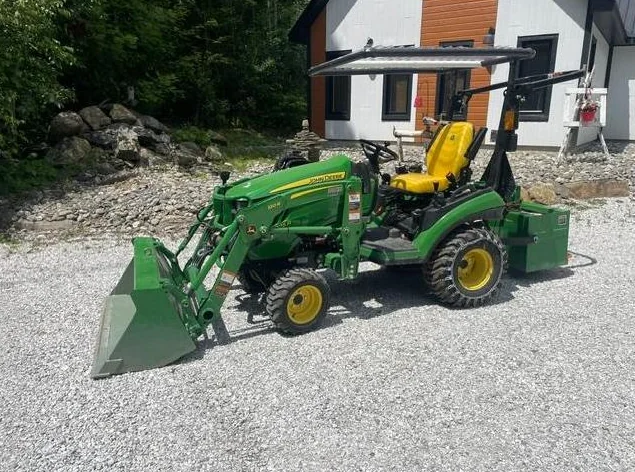 Tracteur John Deere 1025R