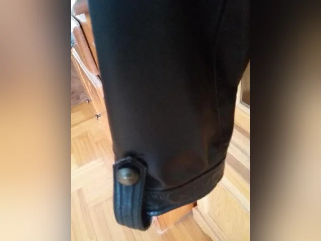 AUBAINE!!! Manteau de printemps NEUF en CUIR brun foncé pour femmes grandeur Large thumbnail 3