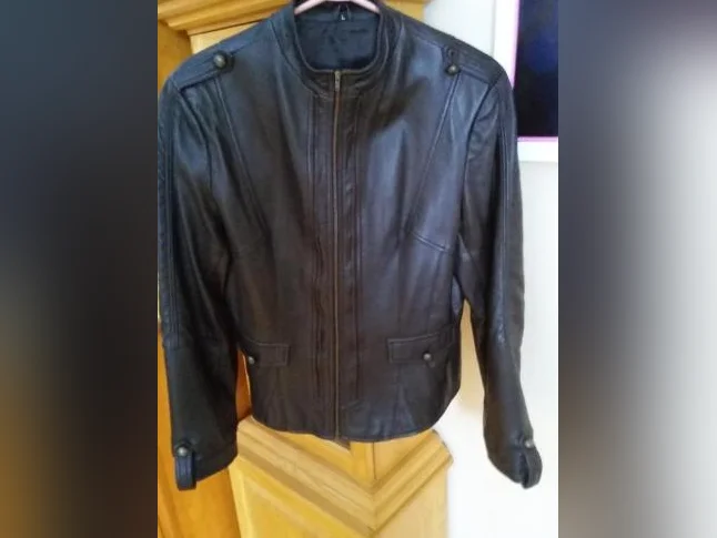AUBAINE!!! Manteau de printemps NEUF en CUIR brun foncé pour femmes grandeur Large