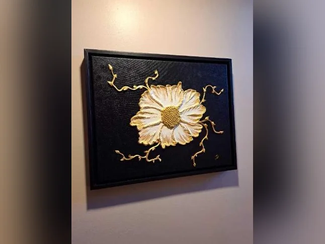 Plusieurs toiles d’artiste à vendre voir site !