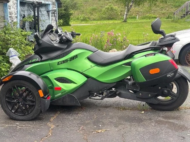 Can-am Spyder 2012 thumbnail 5