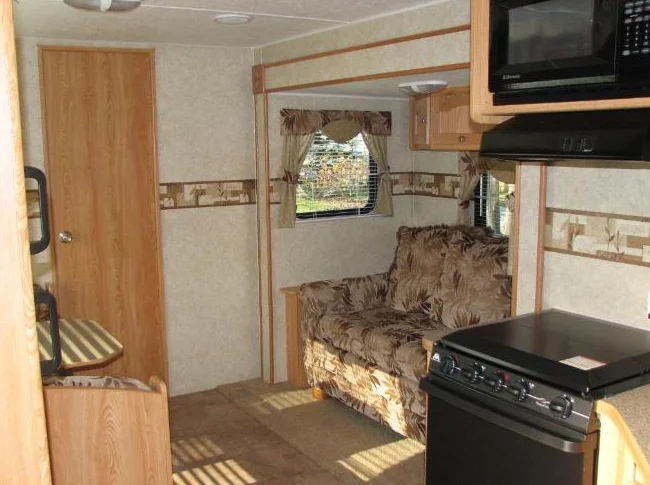 Roulotte 2010 Sunset Creek Model: 266RB thumbnail 6