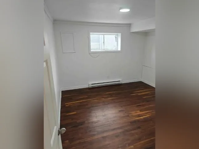 Beau et lumineux 4 et demi rénové à louer dans le Vieux-Longueuil! thumbnail 8
