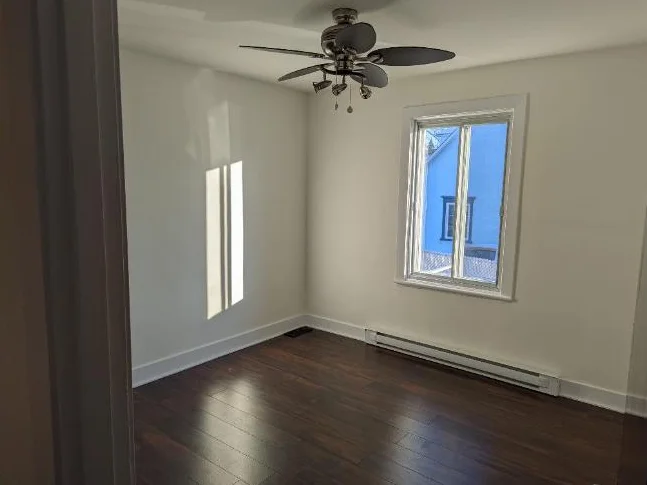 Appartement sur deux niveaux-Comme une maison, au cœur d'Ahuntsic ! thumbnail 5