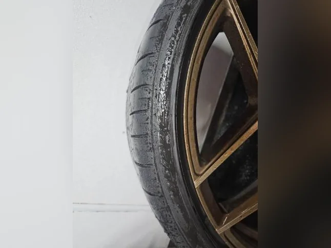 Mags Rohana rfx11 avec pneus été Pirelli neuf thumbnail 6