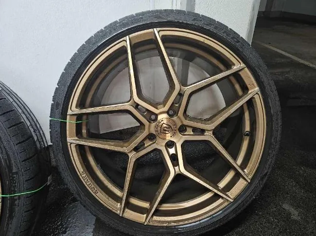 Mags Rohana rfx11 avec pneus été Pirelli neuf thumbnail 3
