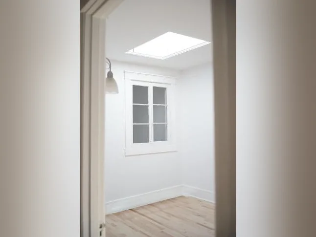 Appartement 6 1/2 très lumineux, Petite-Patrie thumbnail 4