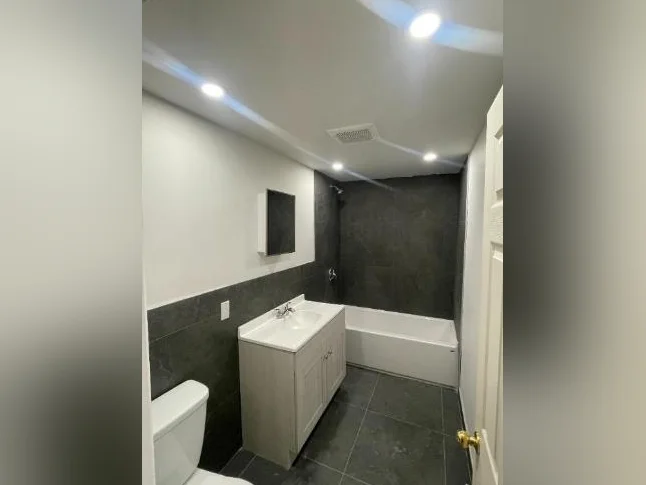 Grand appartement 5 1/2 (3 chambres) Libre et Disponible Dès maintenant