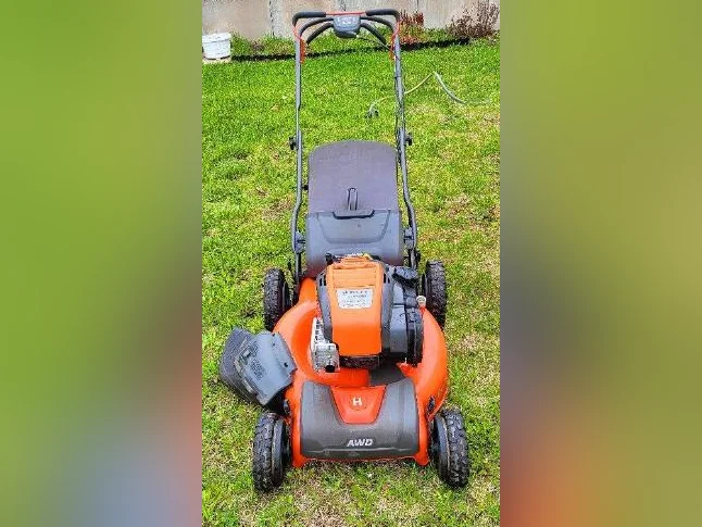 Tondeuse essence transmission intégrale Husqvarna 3-en-1-163cm3 22po thumbnail 7