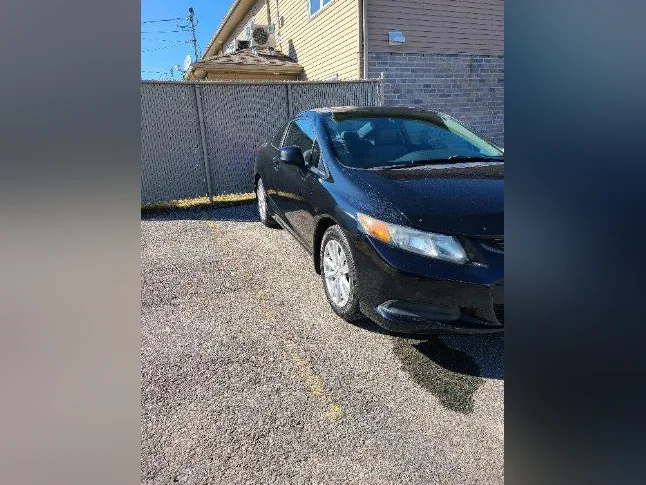 Honda Civic EX-L thumbnail 2