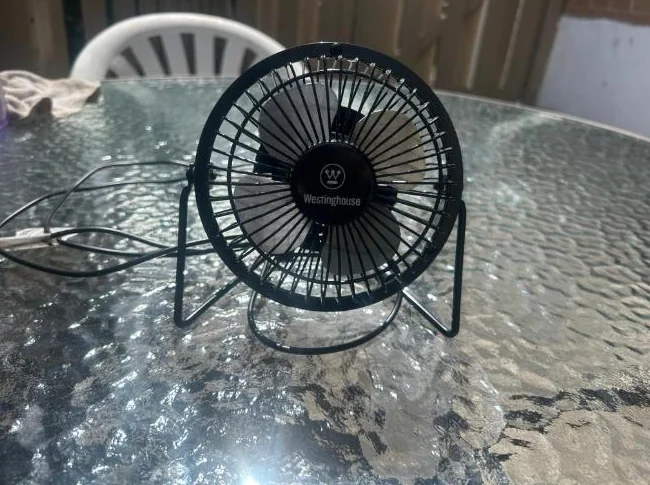 Fan de bureau westing house avec prise USB