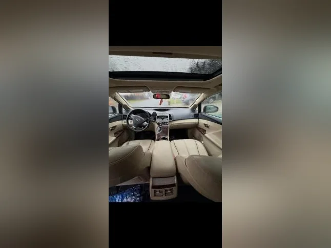 Toyota Venza thumbnail 4