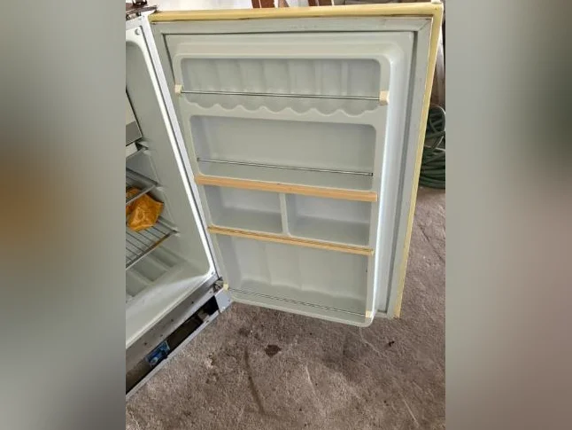 Frigidaire propane réfrigérateur camp chasse pêche thumbnail 4