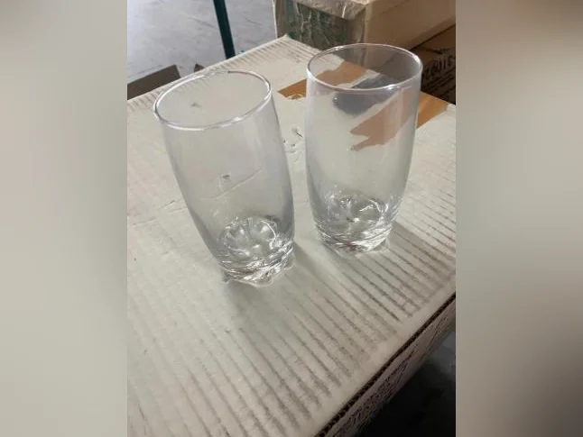TASSES + VERRES + VERRES À VIN + CHAUDRONS + POÊLES... thumbnail 5