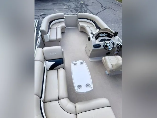Ponton Harris cruiser 220 thumbnail 9