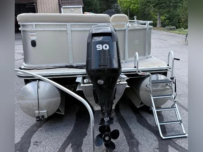 Ponton Harris cruiser 220 thumbnail 5