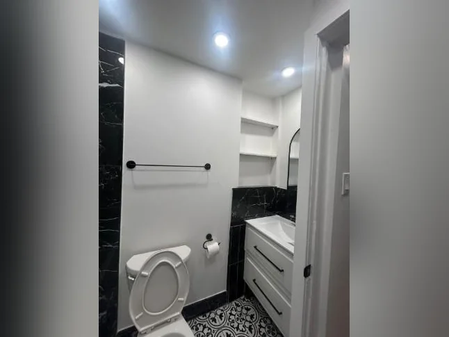 4½ 100% RÉNOVÉ-2E TRIPLEX M. H. Beaugrand- AVE BILAUDEAU, mtl-l LIBRE MAINTENANT 1450$/mois thumbnail 7