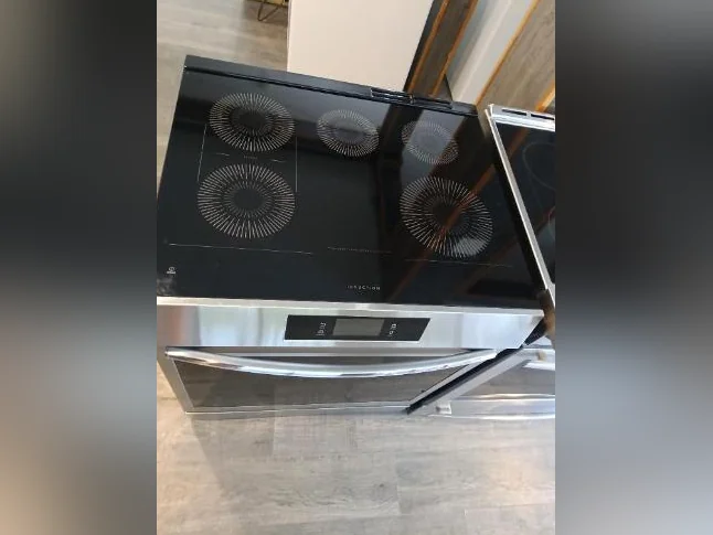 Cuisinière frigidaire gallery #2135 + livraison thumbnail 2