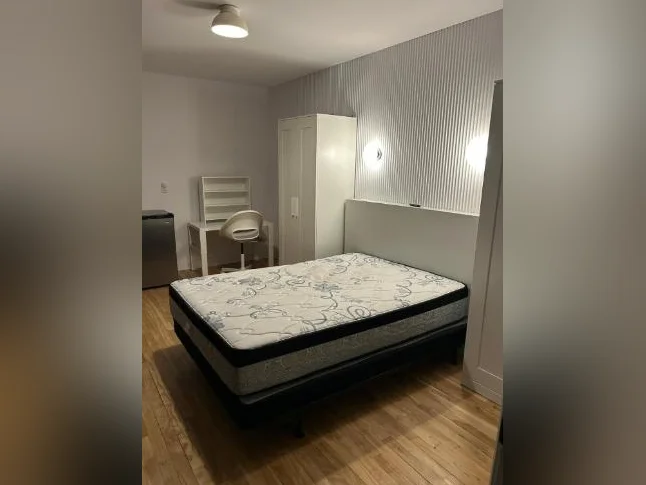 Cession De Bail d'une chambre et balcon privés en collocation thumbnail 3